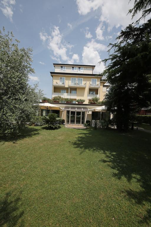 Hotel Villa Verde Torbole Sul Garda Exteriér fotografie